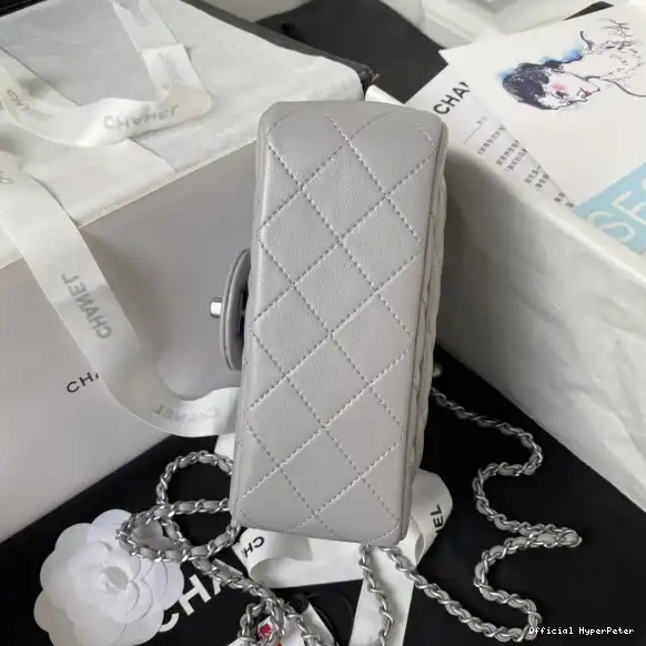 HyperPeter 17CM FLAP CHANEL BAG 0607